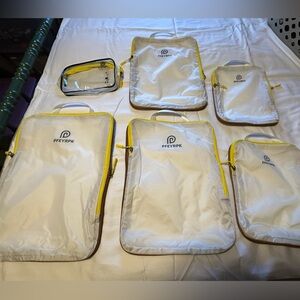 6 piece compression packing cubes -like new